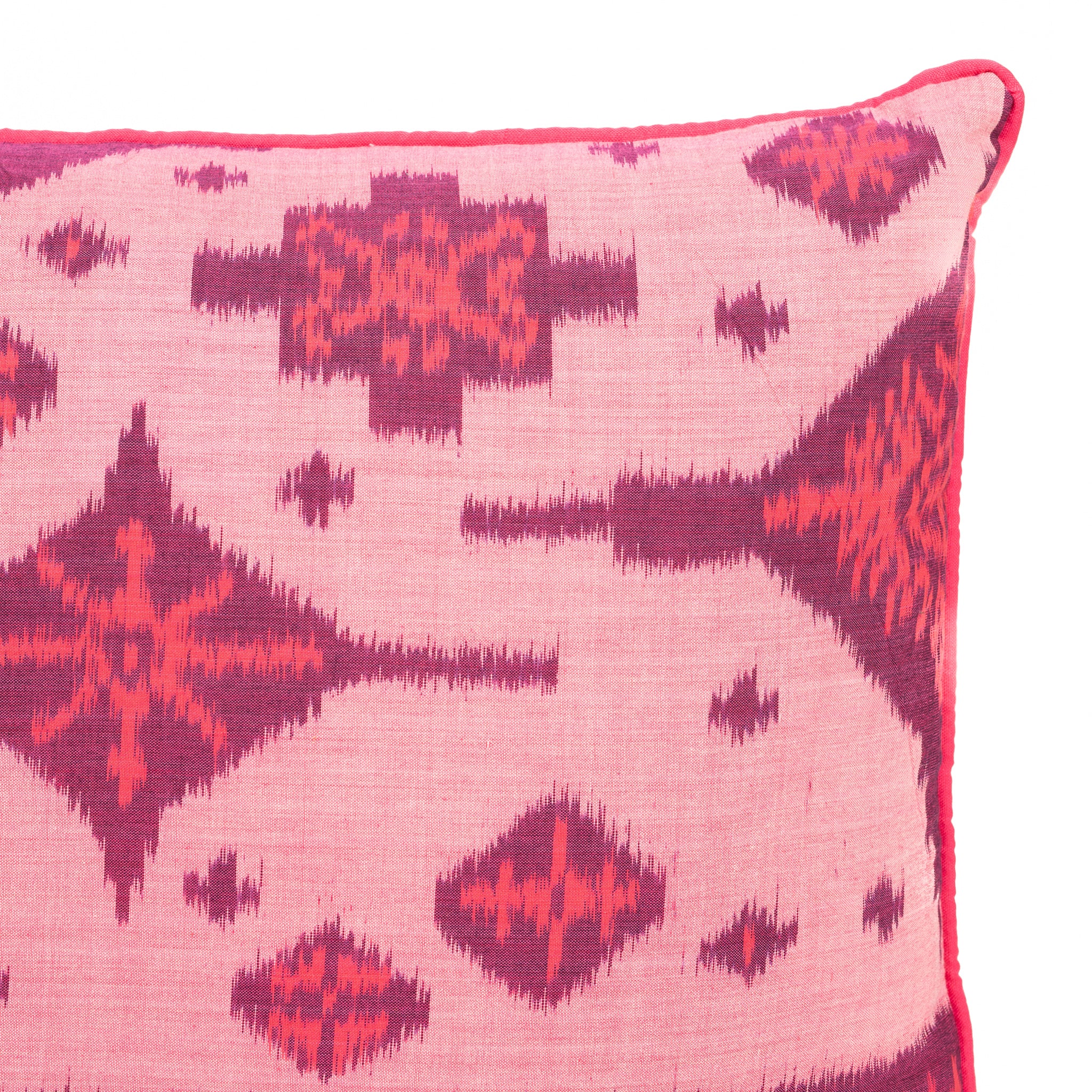Luxury cushion/Scatter cushion/Designer cushion/Pink/Fuchsia/Pale pink/Ikat cushions/Bali/Indonesia